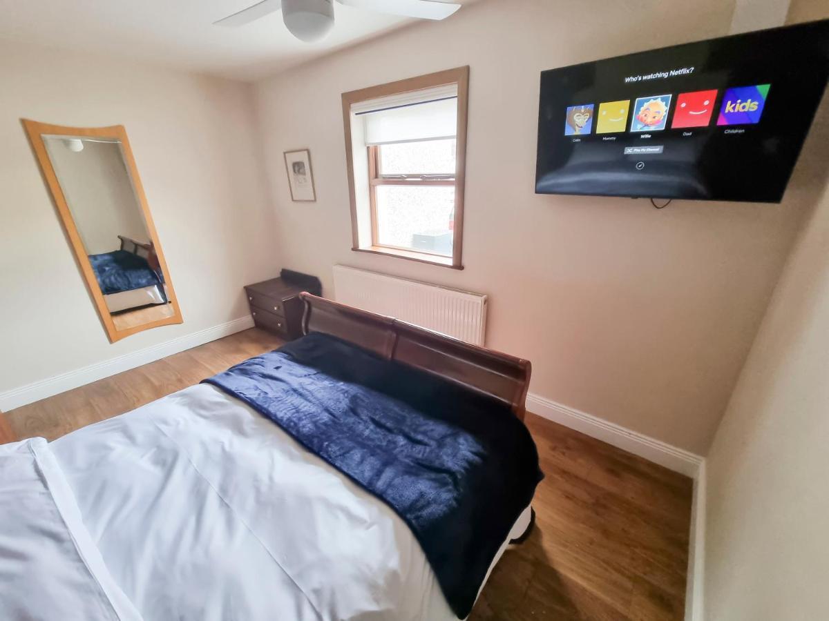 3 Bed Renovated Cottage Carramore Lake, Belmullet Ballina  Luaran gambar